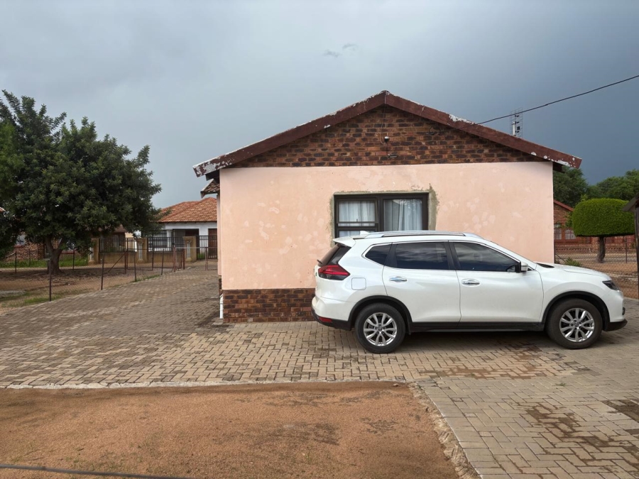 3 Bedroom Property for Sale in Mmabatho Unit 13 North West